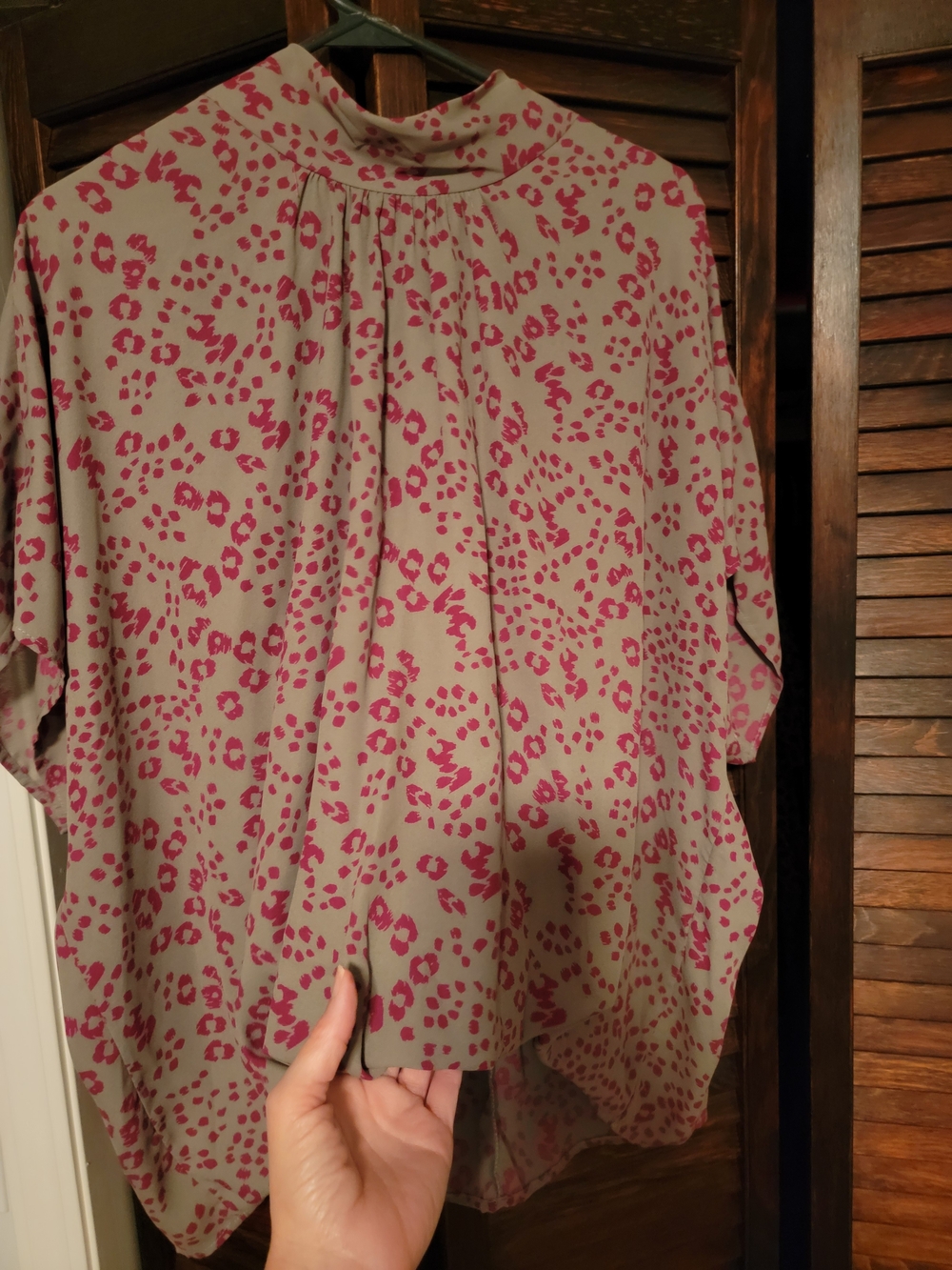 Womens High-Neck Pink Leopard Print Blouse